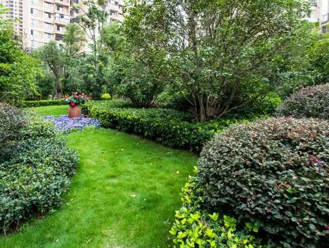 你了解園林綠化工程是按哪些標(biāo)準(zhǔn)報價?